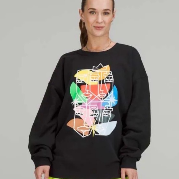 RARE Lululemon Perfectly
Oversized Pullover LGBTQ Pride in
Black Art Wear - Picture 1 of 1